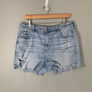 American Eagle Outfitters Mom Shorts Distressed Ripped Light Blue Jean Shorts‎